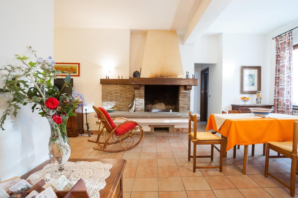 La Villa Di Lucia Viterbo Room photo